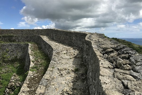 城壁の曲線